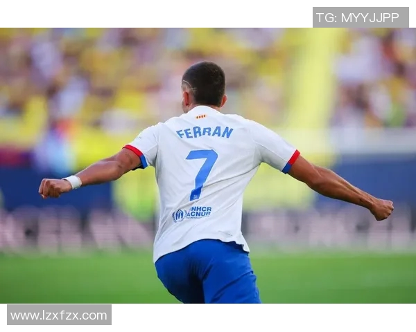 费兰托雷斯在足球场上的崛起与未来发展潜力探讨